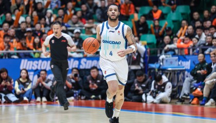 万向娱乐-媒体人：支持刘维伟批评韦瑟斯庞 作为运动员 首先应该控制情绪