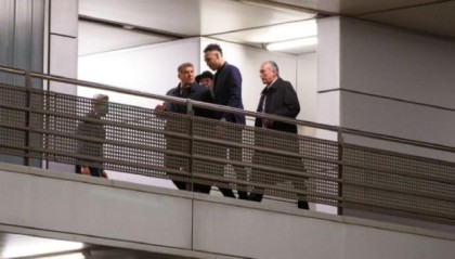 万向娱乐注册-奥巴梅扬与枪手解约，免签加盟巴萨并接受大幅降薪