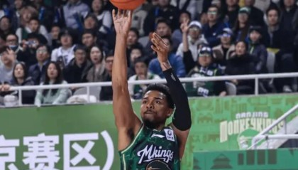 万向娱乐注册-同曦双核齐爆是真恐怖！汉兹+郭昊文轰74分，攻坚拉满却无缘集训